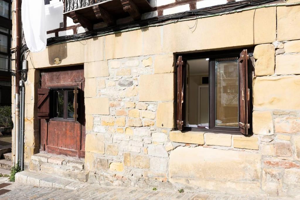 Апартаменты Sorgin-Etxe. Basquenjoy Хондаррибиа Экстерьер фото